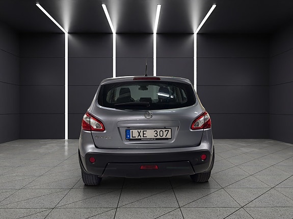 Nissan Qashqai 4 of 5