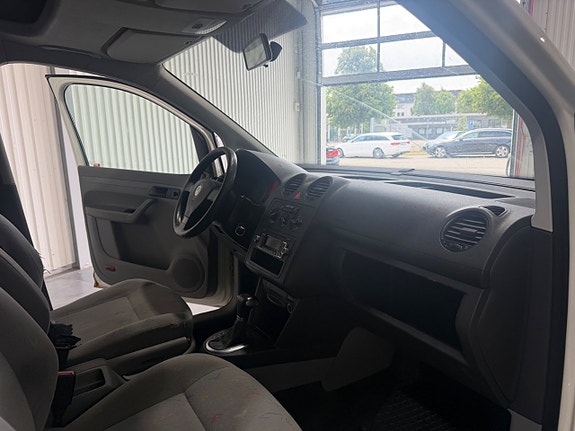 Volkswagen Caddy Maxi 7 of 12