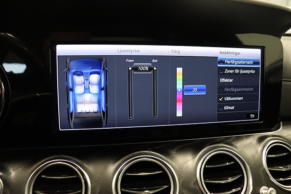 Mercedes-Benz E220 24 of 29