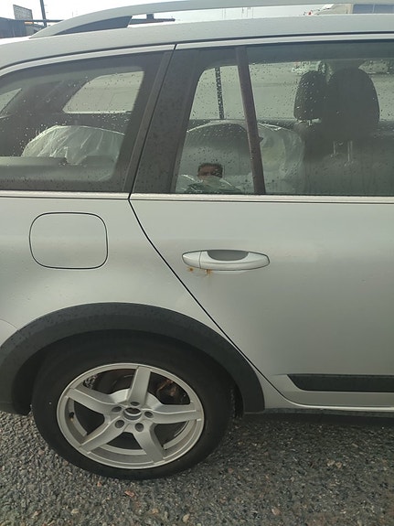Skoda Octavia Scout 7 of 23