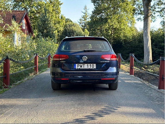 Volkswagen Passat 3 of 5