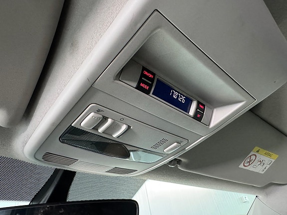 Volkswagen Transporter 15 of 18