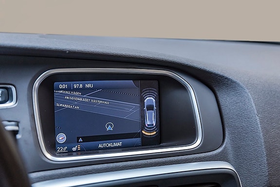 Volvo V40 Cross Country 19 of 21