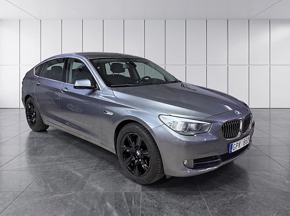 BMW 530d 3 of 5