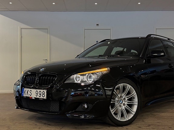 BMW 520d 4 of 30
