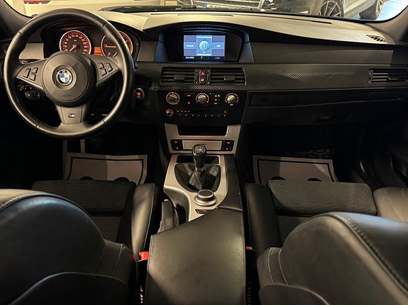 BMW 520d 27 of 30