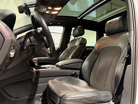 Audi Q7 13 of 19