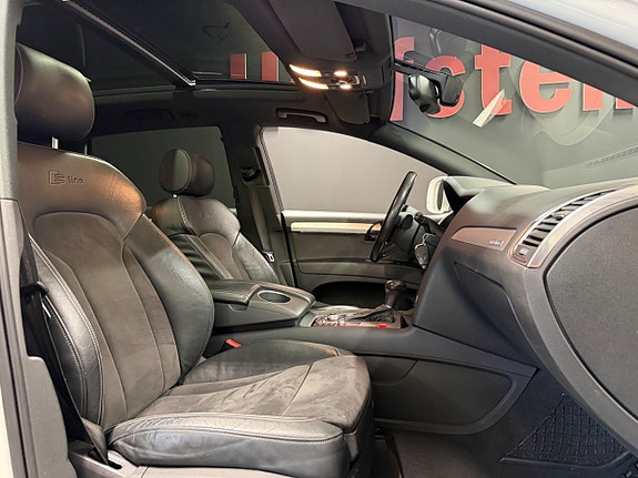 Audi Q7 12 of 19