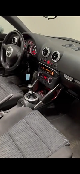 Audi TT 4 of 4