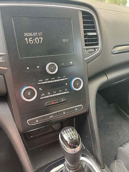 Renault Megane IV 5 of 5