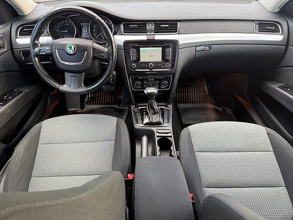 Skoda Superb 12 of 23