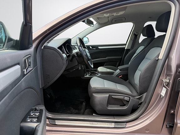 Skoda Superb 9 of 23