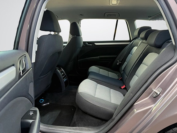 Skoda Superb 11 of 23