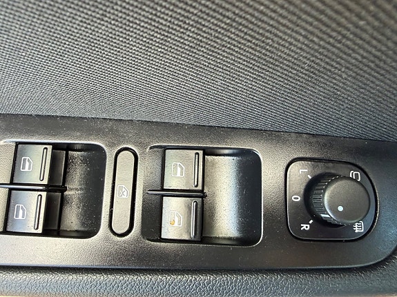 Skoda Superb 19 of 23