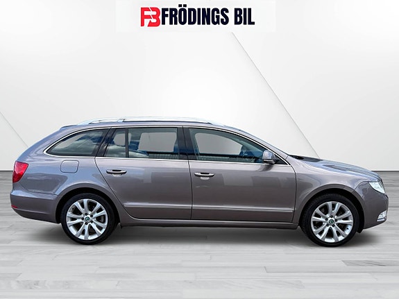 Skoda Superb 6 of 23