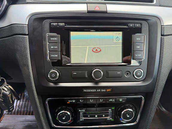 Skoda Superb 17 of 23