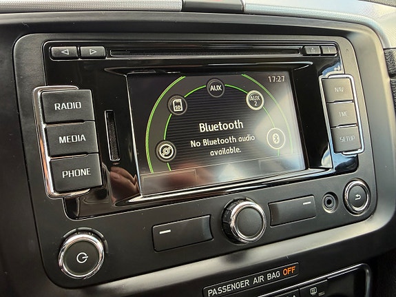 Skoda Superb 15 of 23
