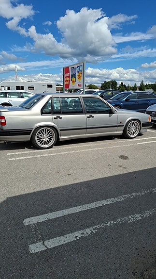 Volvo 940 2 of 5