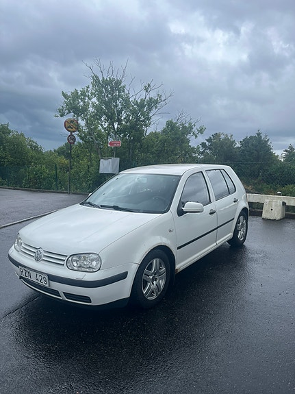 Volkswagen Golf IV 3 of 5