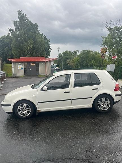 Volkswagen Golf IV 4 of 5