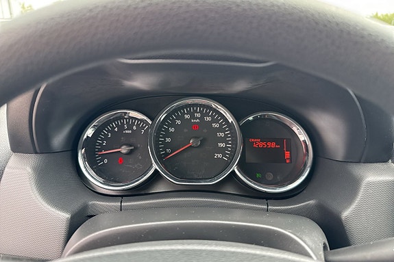 Dacia Duster 12 of 19