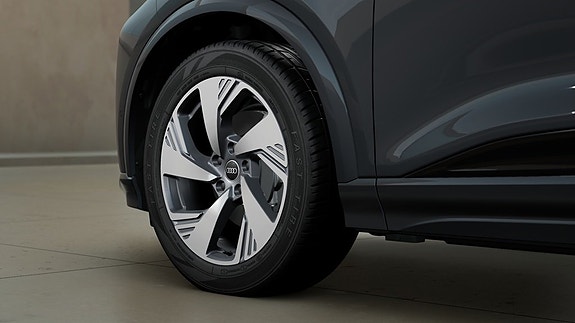 Audi Q6 e-tron 5 of 11
