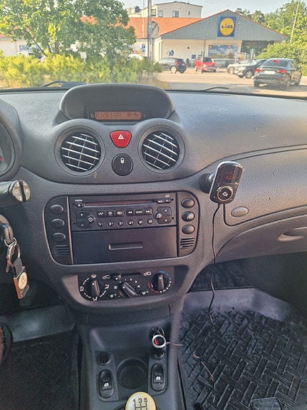 Citroen C2 4 of 7