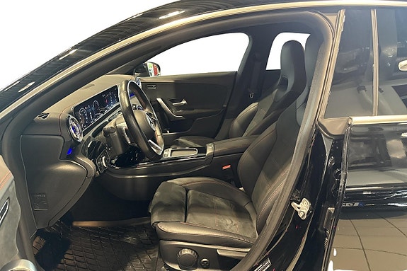 Mercedes-Benz CLA250 e 9 of 14