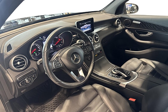Mercedes-Benz GLC220 d 6 of 13