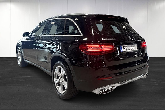 Mercedes-Benz GLC220 d 3 of 5