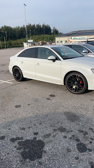 Audi A3 3 of 4