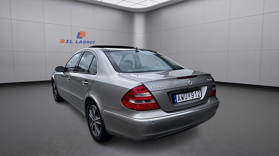 Mercedes-Benz E280 2 of 21