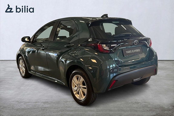 Toyota Yaris 24 of 30