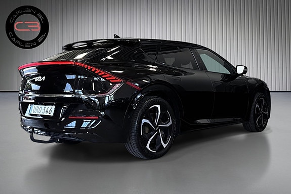 Kia EV6 4 of 19