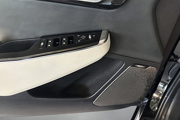 Kia EV6 14 of 19