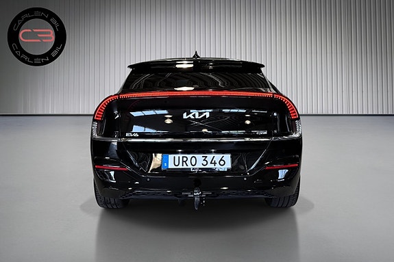 Kia EV6 5 of 19
