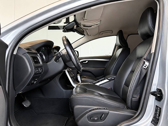 Volvo XC70 5 of 5