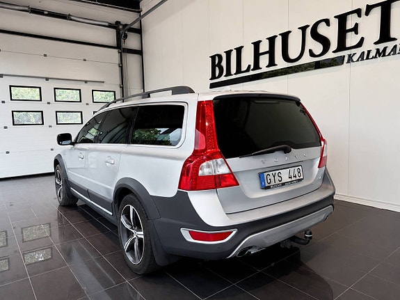 Volvo XC70 3 of 5