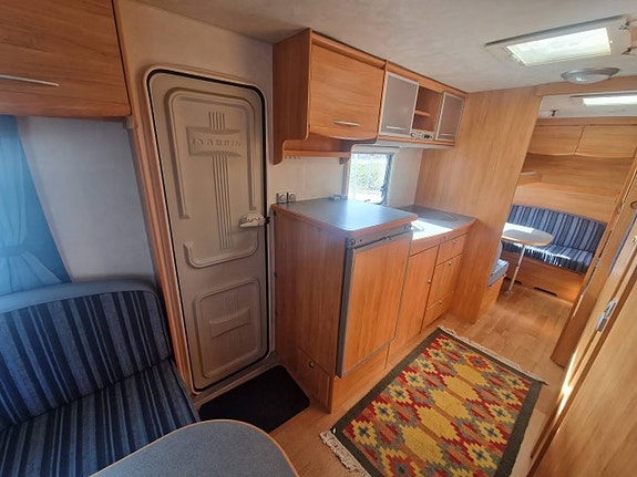 Adria Adora 562 UK 4 of 6