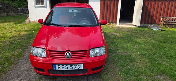 Volkswagen Polo 3 of 5