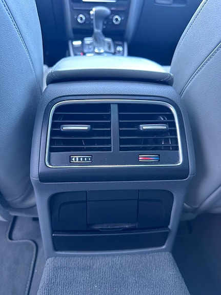 Audi A4 9 of 17