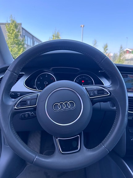 Audi A4 11 of 17