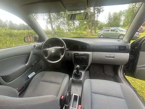 Skoda Octavia 6 of 11