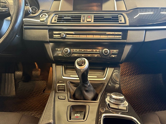 BMW 520 11 of 21