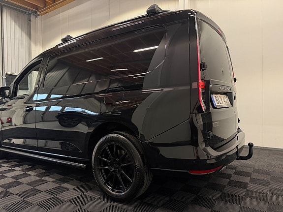 Volkswagen Caddy Maxi 10 of 30