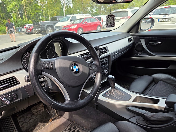 BMW 320d 5 of 10