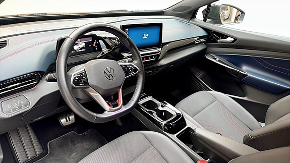 Volkswagen ID.4 GTX 7 of 14