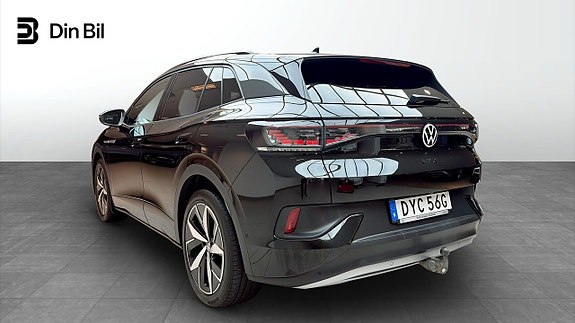 Volkswagen ID.4 GTX 3 of 5