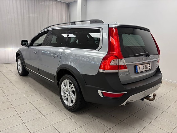 Volvo XC70 3 of 5