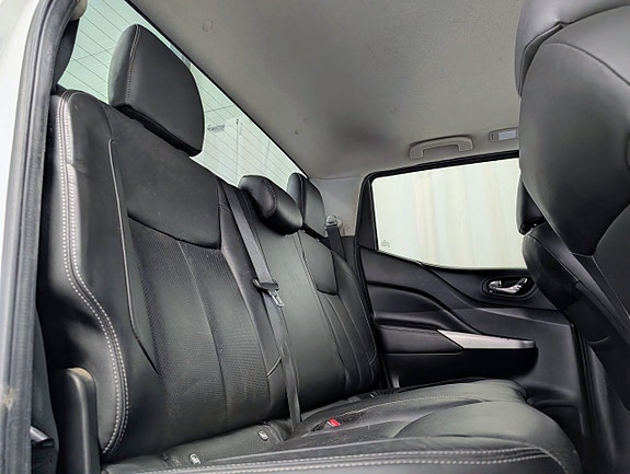 Nissan Navara 14 of 16